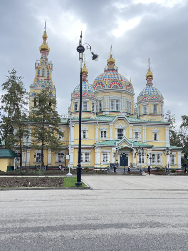 Zenkov Cathedral: A Burst of Color and History