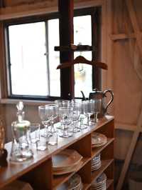 【京都】素敵なコーヒーとアンティークの空間。W&H ROASTERY DAUGHTER / GALLERY SON