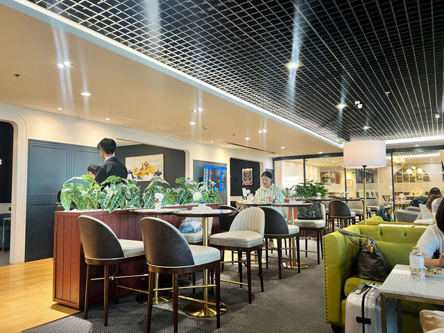 The Coral Finest Business Class Lounge Suvarnabhum
