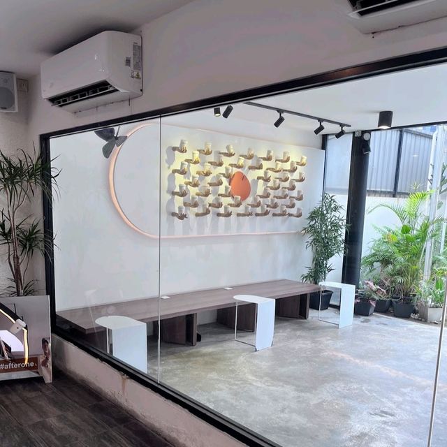 nice cafe