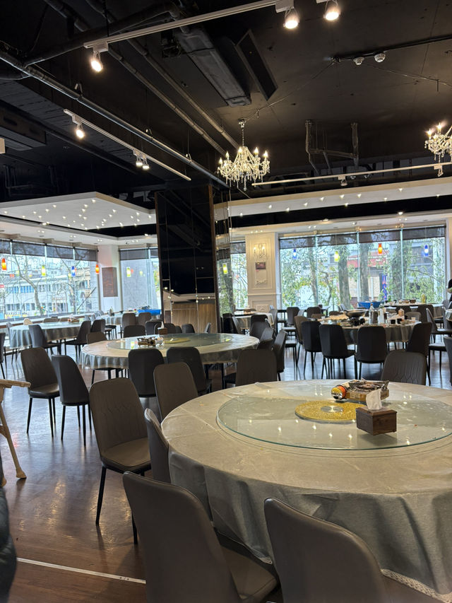 幾米餐廳：豐富美味的餐點與便利的用餐環境