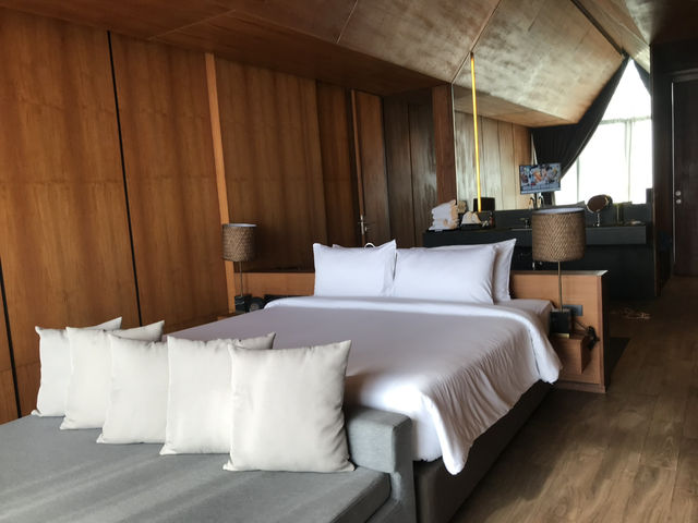 อาณา อานันท์ รีสอร์ท พัทยา
