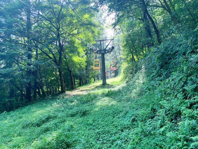 Mudeungsan Mountain in Gwangju, South Korea 🇰🇷 Mudeungsan Mountain in Gwangju, South Korea 🇰🇷