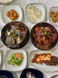 여수의 명물 돌게장을 맛보실 수 있는 🦀 봉산동 게장맛집투어❣️