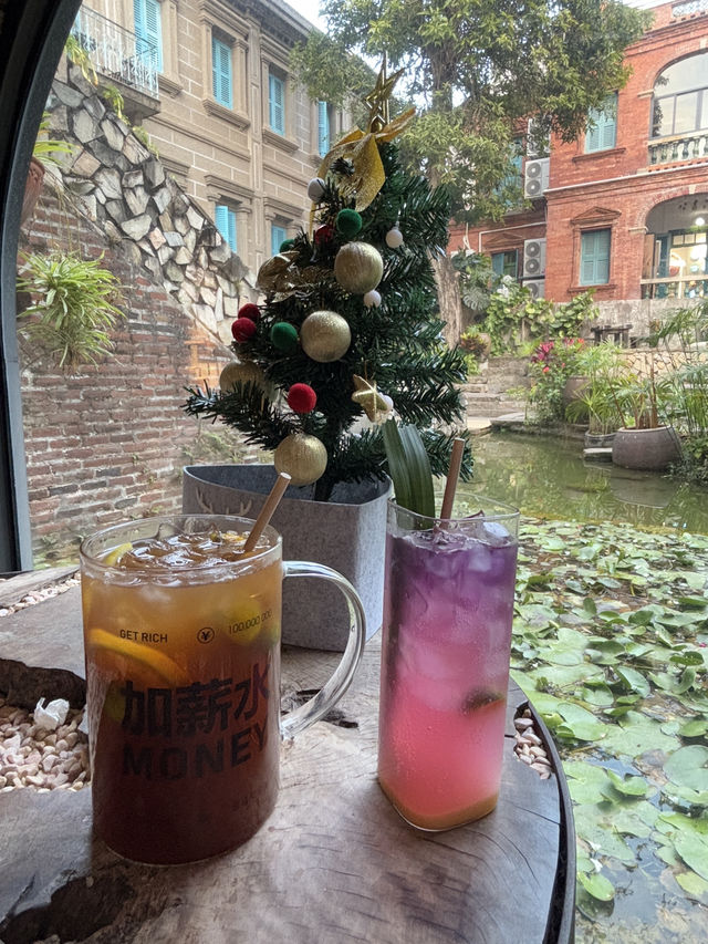 ## 鼓浪嶼必打卡！莫奈花園咖啡店，邂逅浪漫法式風情！🌺☕️