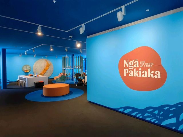 免費入場的奧克蘭美術館