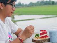 คาเฟ่กลางทุ่งข้าว 🌾..จ.พิษณุโลก 
