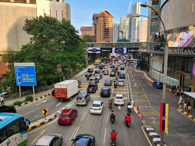 [🇲🇾クアラルンプール] 絶景とショッピングを満喫 ツインタワー＆パヴィリオン