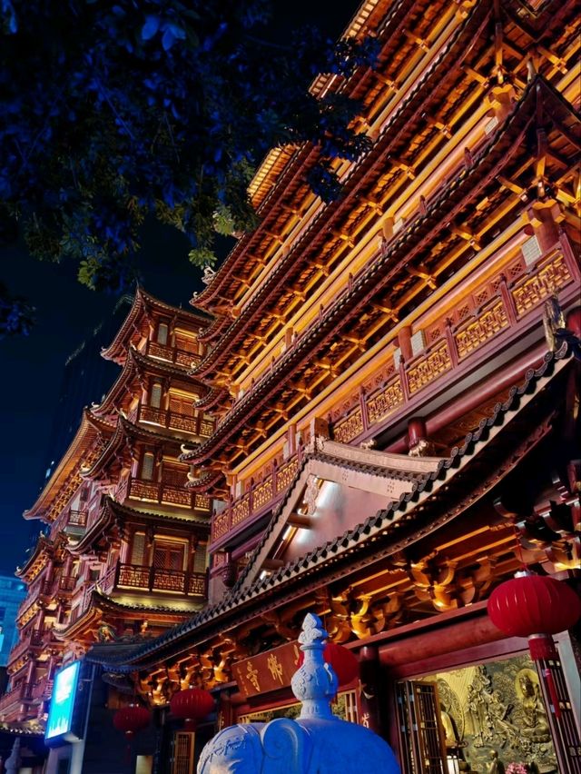 Exploring Dafo Temple: A Hidden Gem on Beijing Road