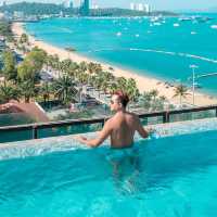 Hilton Pattaya โรงแรมฮิลตัน พัทยา 