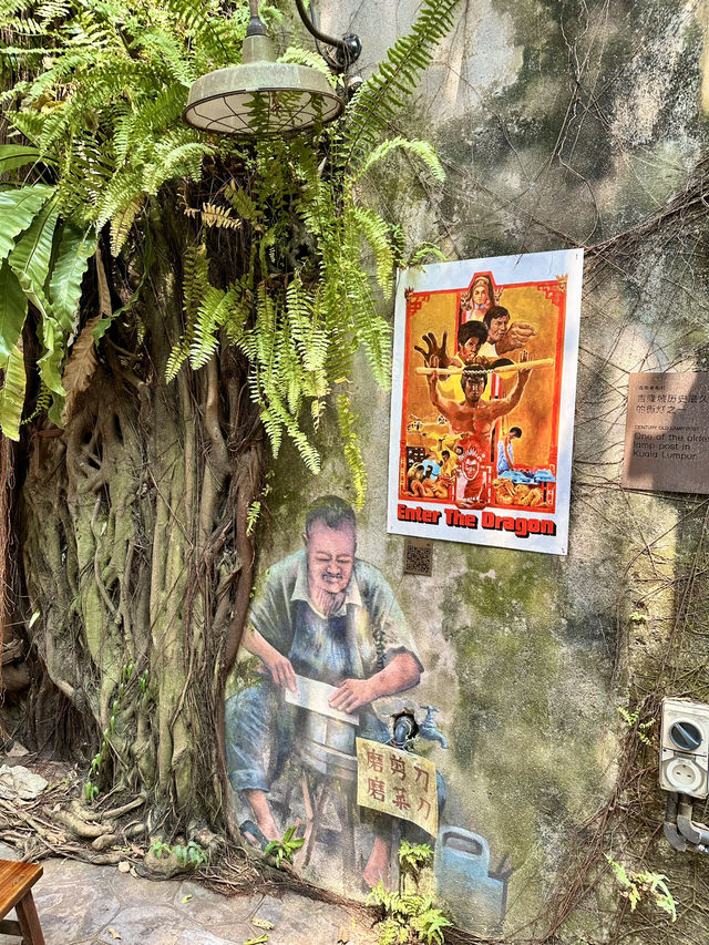 Hidden Between Walls—KL’s Most Photogenic Alley