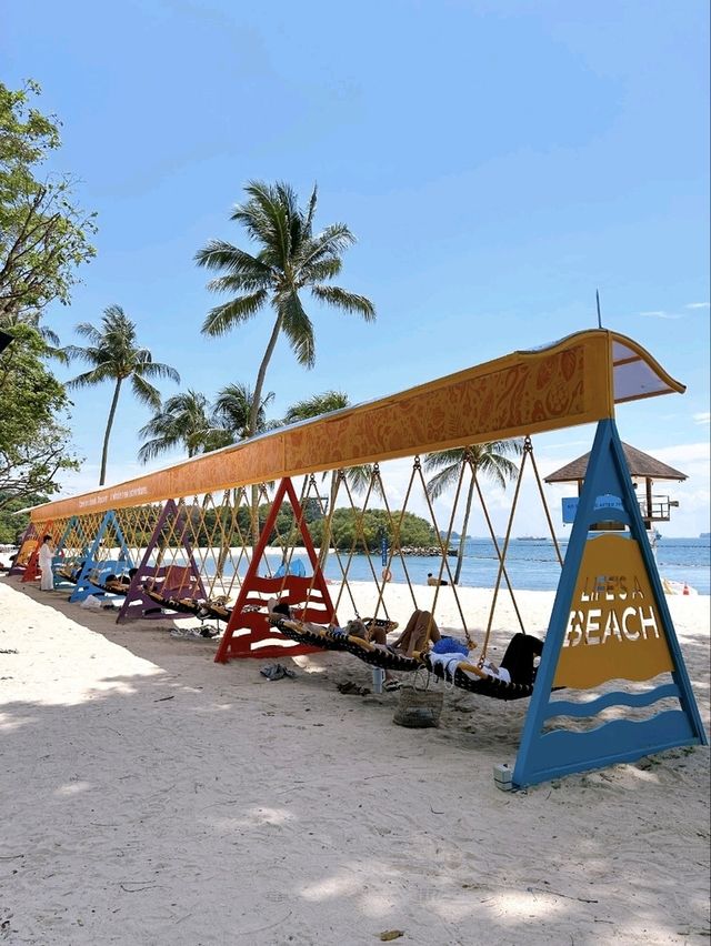 Pahlawan Beach: A Gateway to Outdoor Adventure on Sentosa