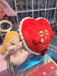 POP MART เซี่ยงไฮ้สวรรค์ของคนรัก Art toy