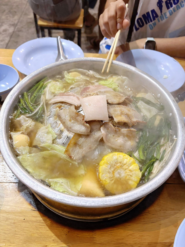 คุณแอม หมูกะทะ สาขาที่ 26 ที่ฉะเชิงเทรา