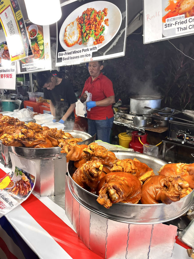 “Songkran Splash & Sustain: A Thai Eco-Celebration”