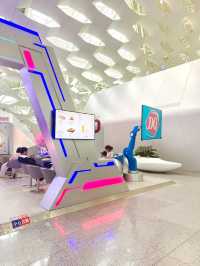 Dairy queen ธีมสถานีอวกาศ