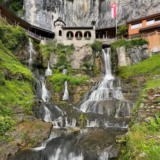 Dragon’s Lair Weekend: St. Beatus Caves & Lake Thun Adventures