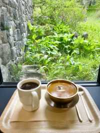 湖巌(ホアム美術館)の庭園にあるカフェ「金玉堂」