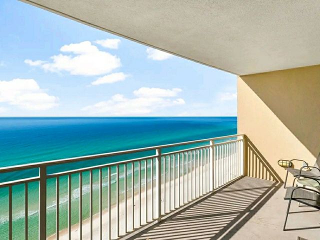 Emerald Beach Resort: A Tranquil Escape in Okinawa