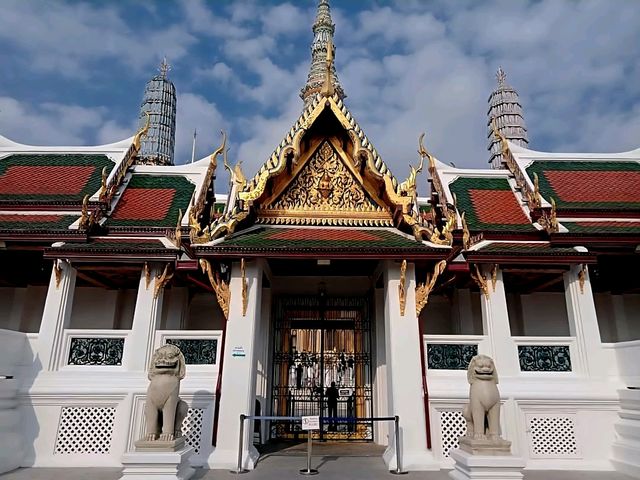 รวมความเป็นหนึ่ง พระบรมมหาราชวัง