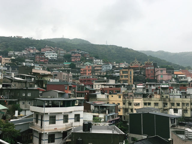 Strolling Through Jiufen Market