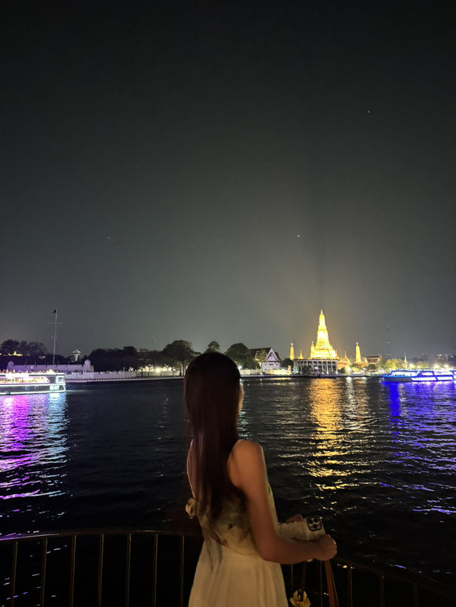 Looking for the perfect sunset dinner spot in Bangkok? 