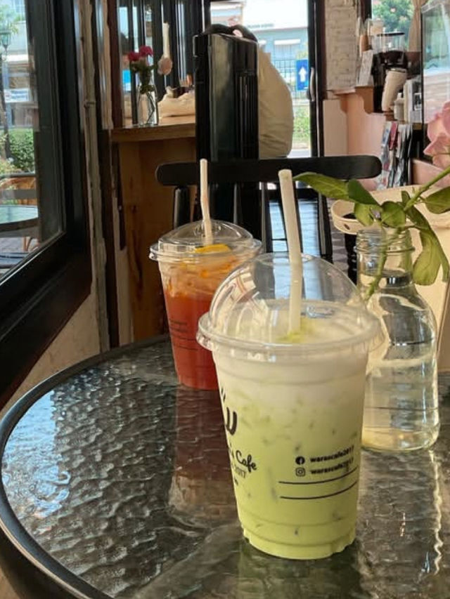 คาเฟ่ UDD Udomdetwat สกลนคร