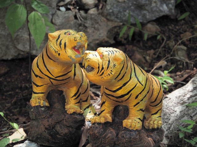 ศาลเจ้าพ่อเขากา อ่างเก็บน้ำคลองสียัด 