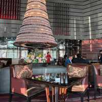 The Lounge & Bar - 香港麗思卡爾頓酒店
