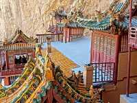 วัดแขวนเหิงซาน หรือ วัดซวนคง (Xuankong Temple)