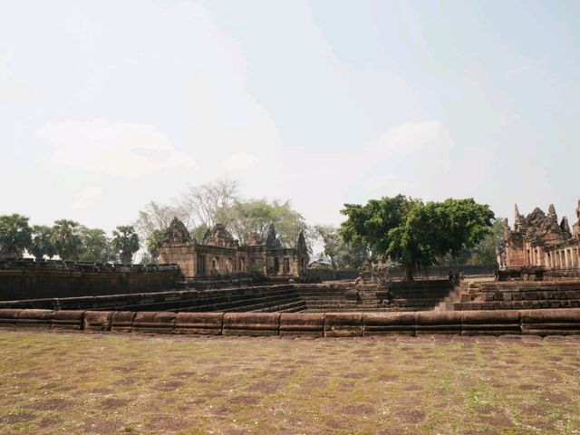 🛕:Prasat Muang Tam ปราสาทเมืองต่ำ เที่ยวบุรีรัมย์