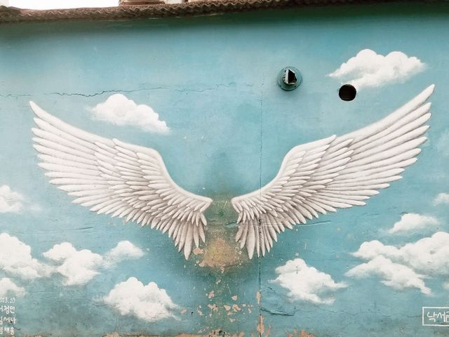 Strolling around Ihwa Mural Village and Naksan Park