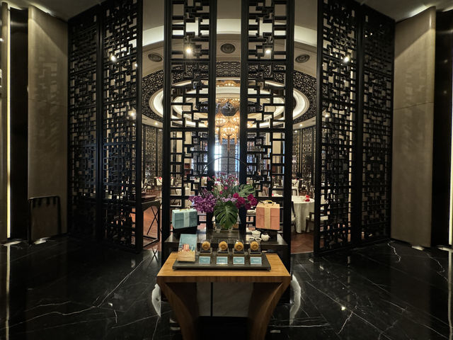 🦆✨ Unexpected Elegance: A Perfect Dinner at Wan Chun Ting 🥢