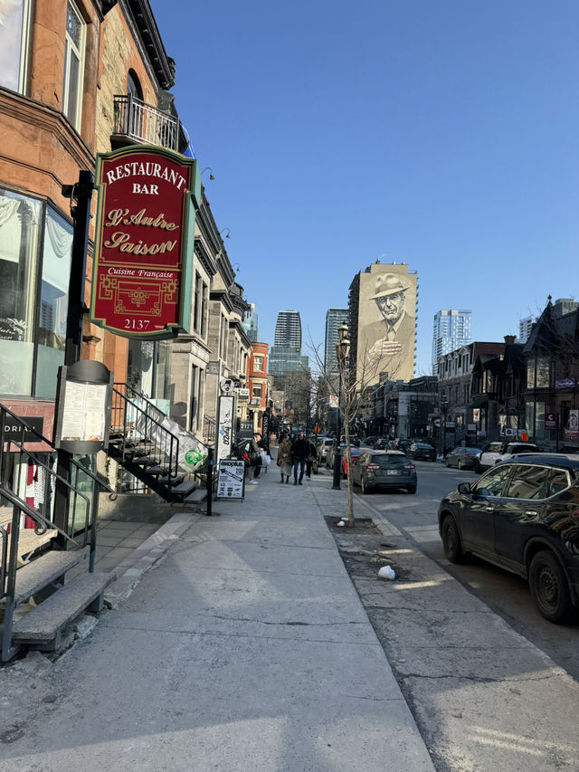 Weekend 👣 in Montreal: Bagels & Poutine at Their Best