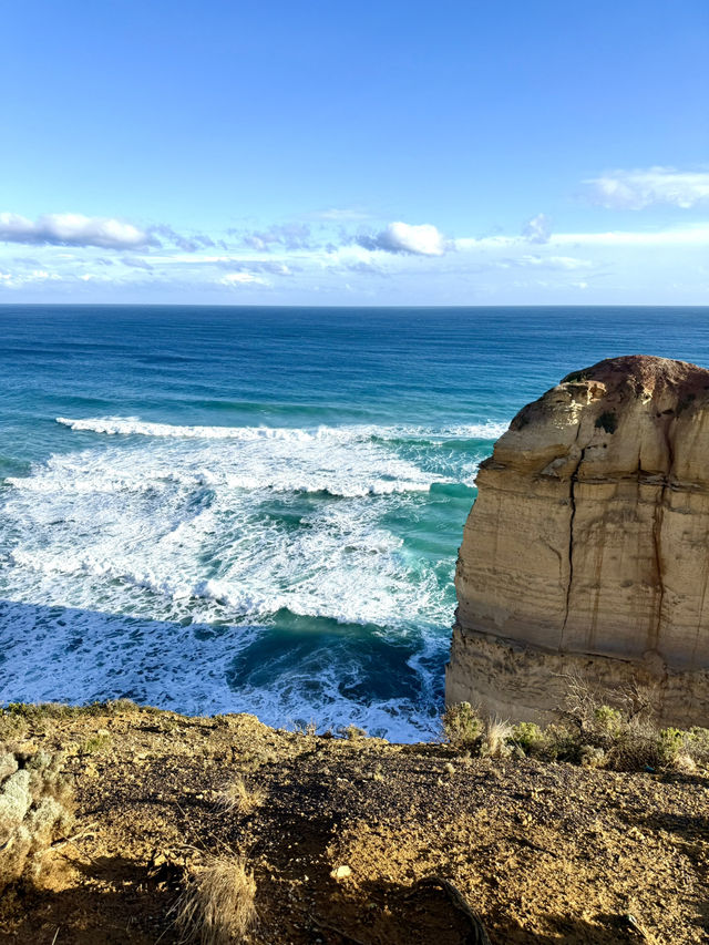 Ticked off one of Melbourne’s must-do experiences — the Great Ocean Road day tour! 🌊🚐 