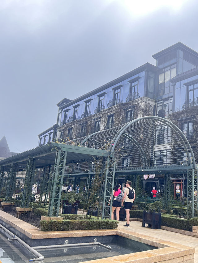 Mercure Danang French Village Bana Hills