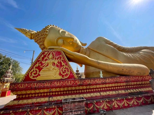 วัดธาตุหลวงใต้ เวียงจันทร์