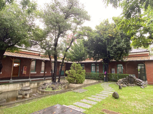 台南文創園區 🪟 古蹟文化新生 台南車站