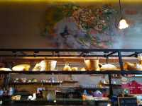 มาดามพาเท่ห์ สัมผัสความเท่ห์ร้านบรรยากาศดี