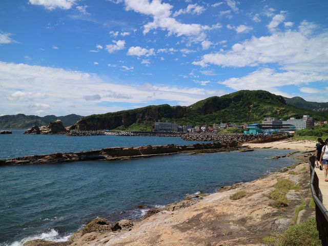 🪨 時間雕刻的藝術品｜野柳地質公園 🌊