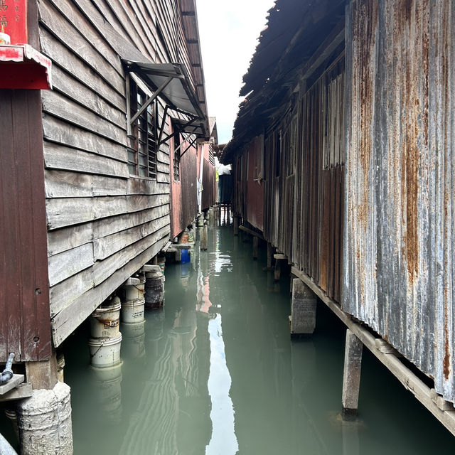 🌊 Solo Adventure: Chew Jetty – Penang’s Iconic Waterfront Village