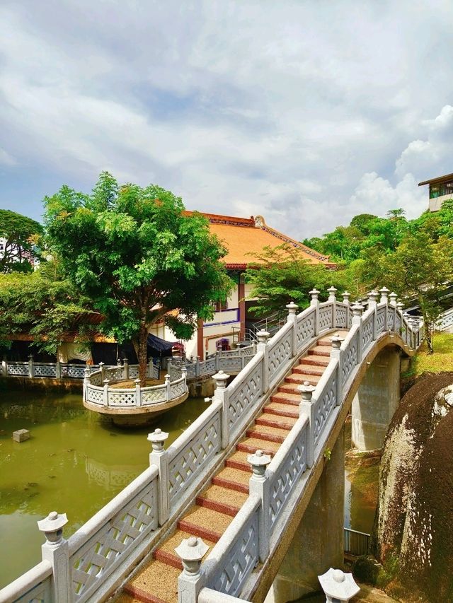 Exploring the Grandeur of Kek Lok Si Temple