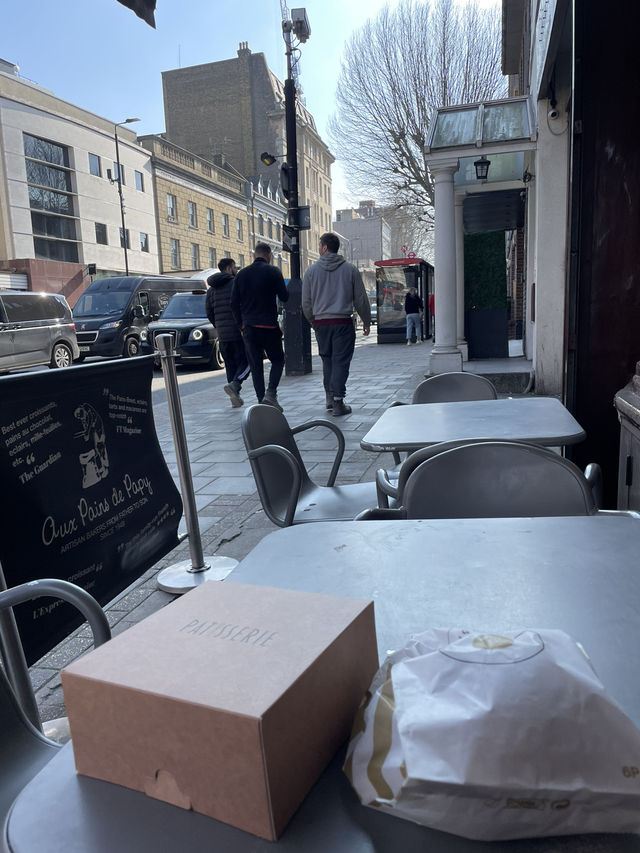 🥐크로와상 종류만 해도 어마어마한 런던의 프렌치 빵 맛집
