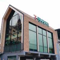 7-Eleven สาขาผาซ่อนแก้ว