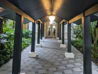Step Into Timeless Elegance – My Unforgettable Stay at Raffles Singapore