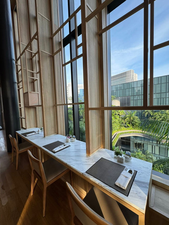 🌿都会のオアシス──PARKROYAL COLLECTION Pickering Singaporeで自然と調和する贅