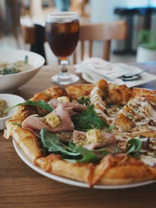 Busan Seomyeon Pizza lovers please take a seat ~ This pizza shop is popular among Koreans