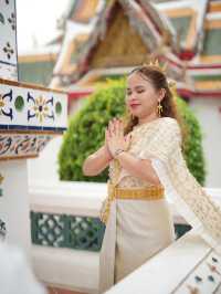Admiring the intricate details of Wat Arun 🛕