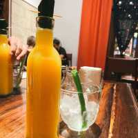 ร้านอาหารเวียดนามแท้ ห้ามพลาด Cuc Gach Restaurant