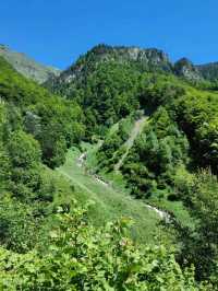 Waterfalls and Forest Wanders at Sauth deth Pish